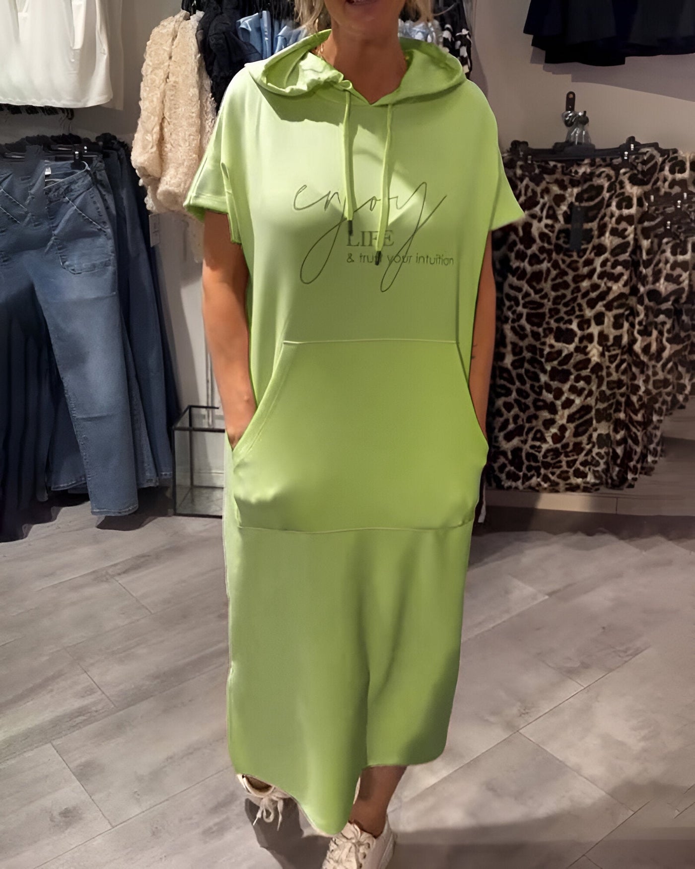 Saskia™ | Vestito con cappuccio