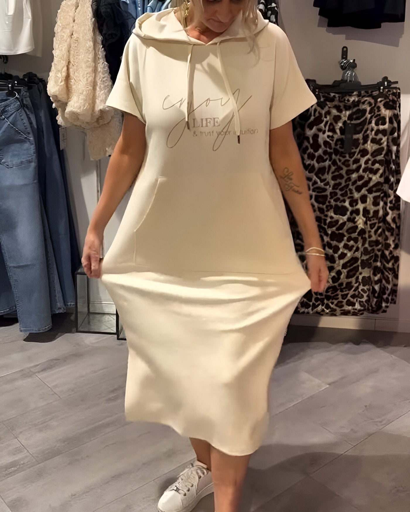 Saskia™ | Vestito con cappuccio