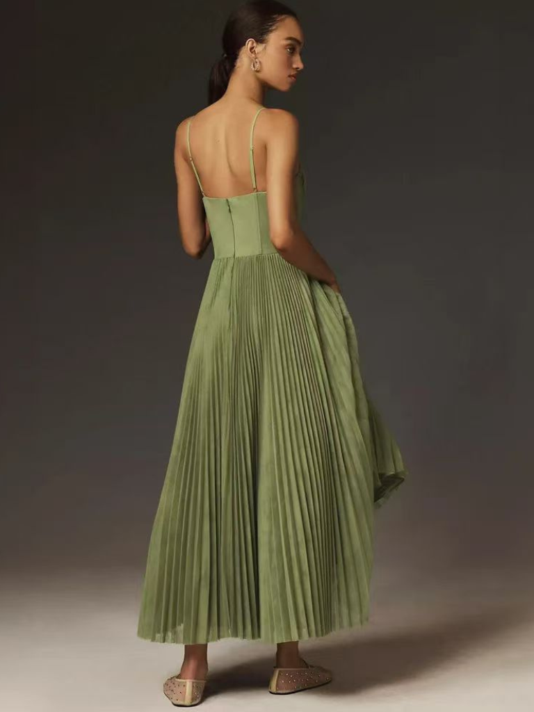 Veronique - Maxi abito elegante a pieghe verde oliva