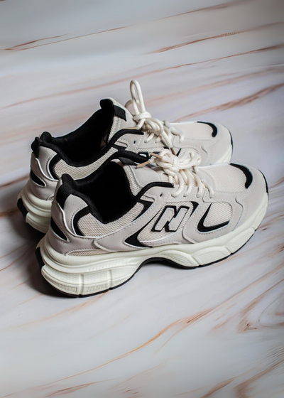 Evy - La sneaker indispensabile