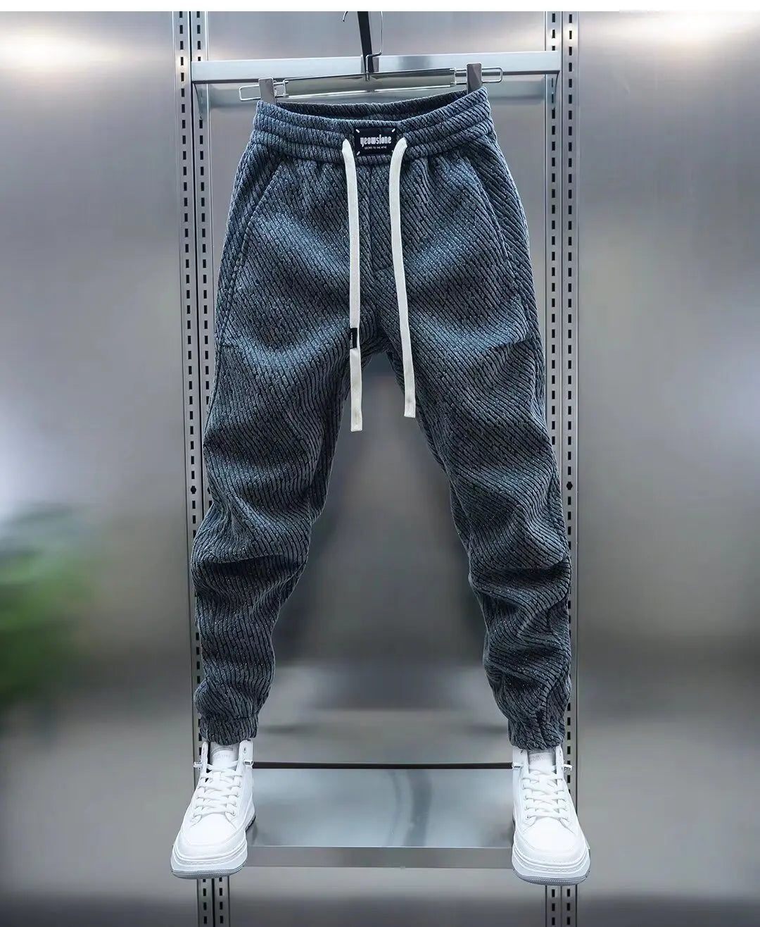 Leon™ | Pantaloni casual con motivo