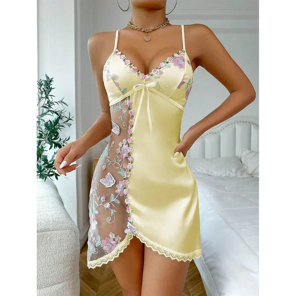 Lia™ | Camicia da notte elegante con motivo floreale
