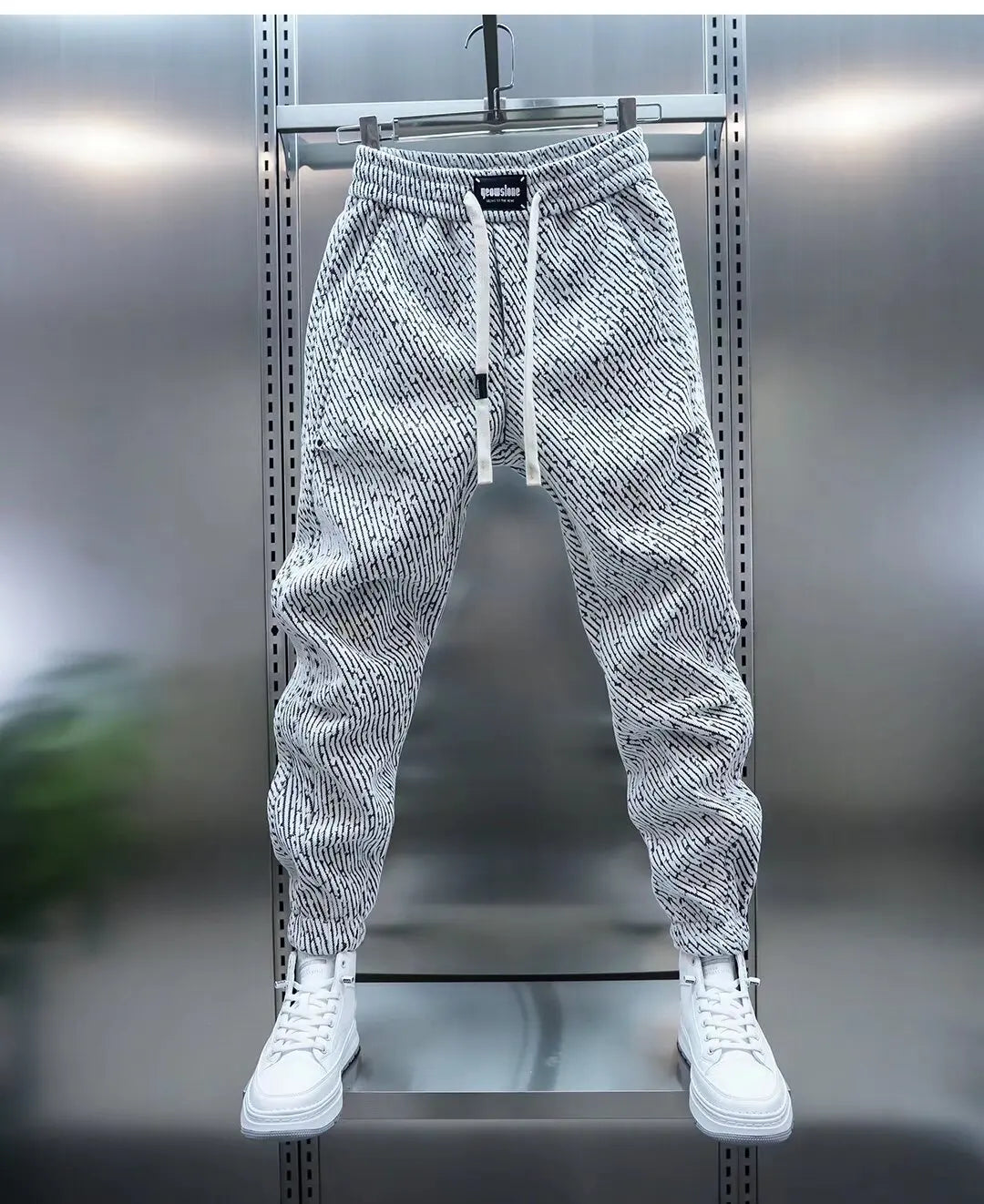 Leon™ | Pantaloni casual con motivo