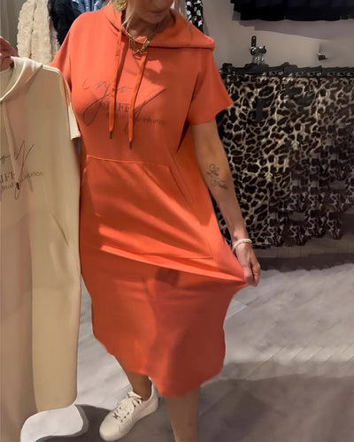 Saskia™ | Vestito con cappuccio