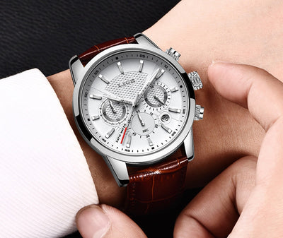 Orologio in pelle militare alla moda