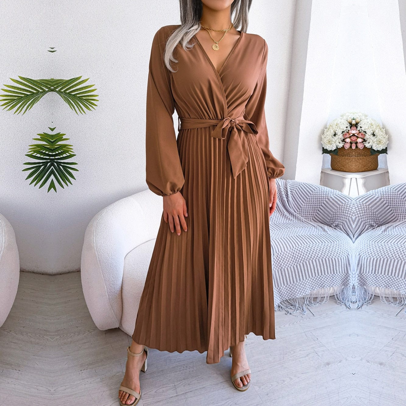Zoë™ Abito Maxi Marrone con Scollatura a V in Stile Boho Festivo