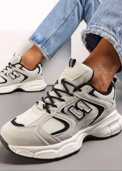 Evy - La sneaker indispensabile